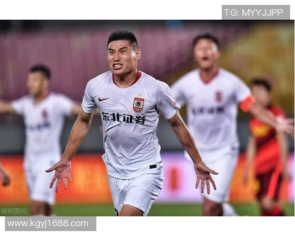 厄瓜多尔与乌拉圭激战正酣比分悬念引发球迷热议 厄瓜多尔与乌拉圭激战正酣比分悬念引发球迷热议