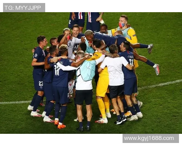 巴塞罗那与巴黎次回合精彩重播回顾与分析